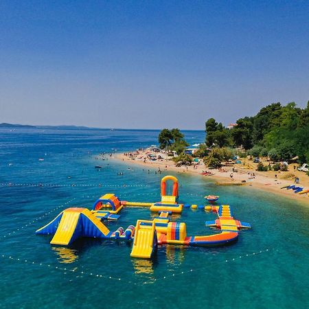 Apartment Sara With Seaview Петркане Екстериор снимка